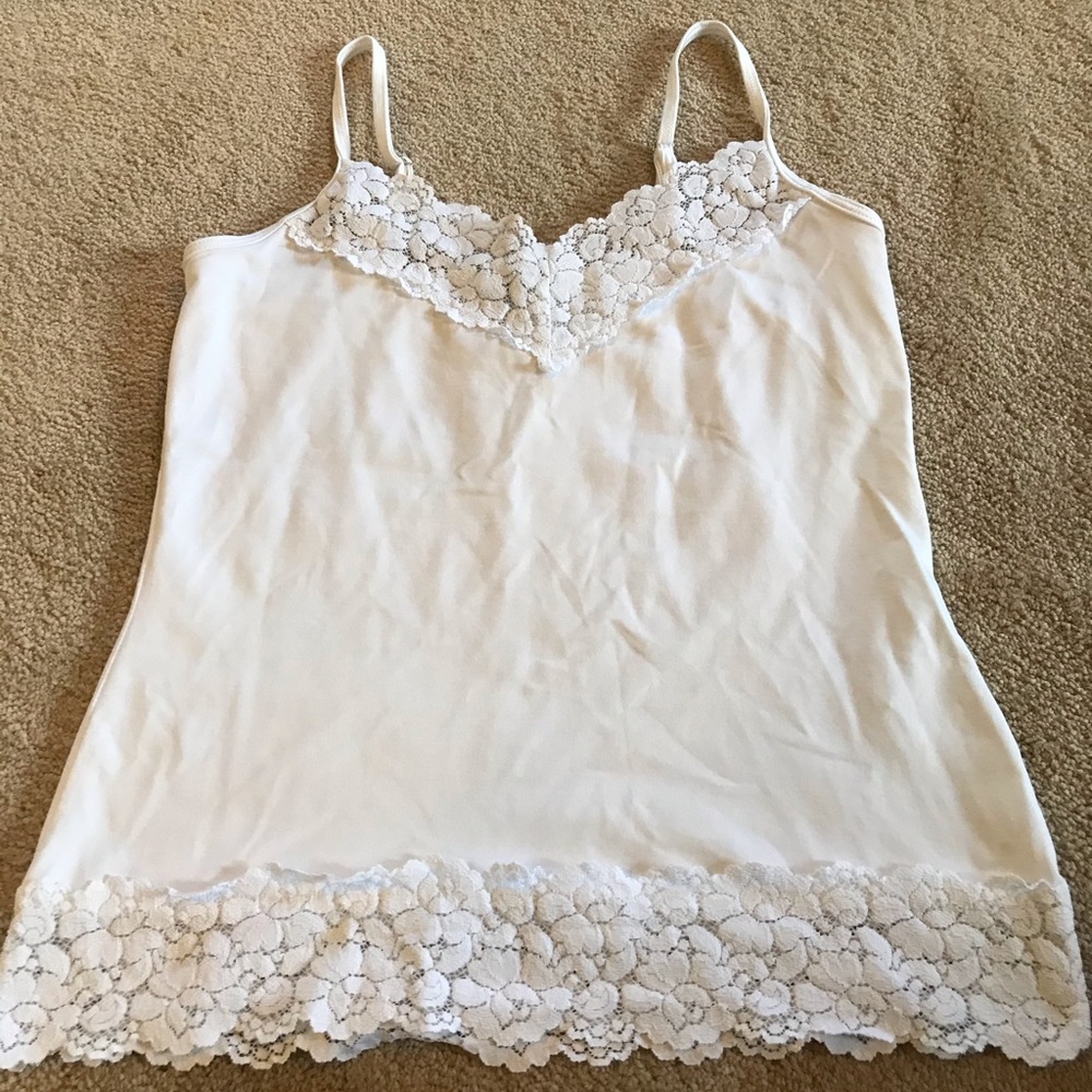 🛍🛍🛍WHITE LACK TANK TOP🛍🛍🛍
